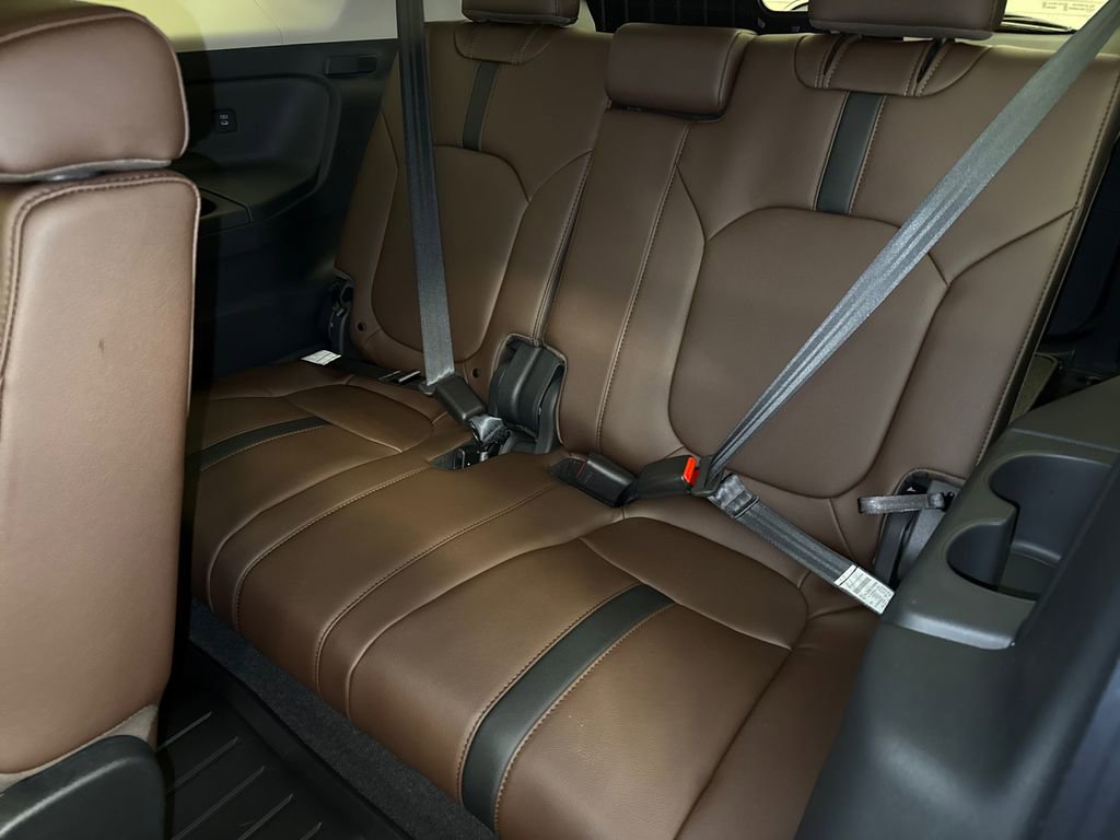 New 2026 Honda Pilot Touring image 18