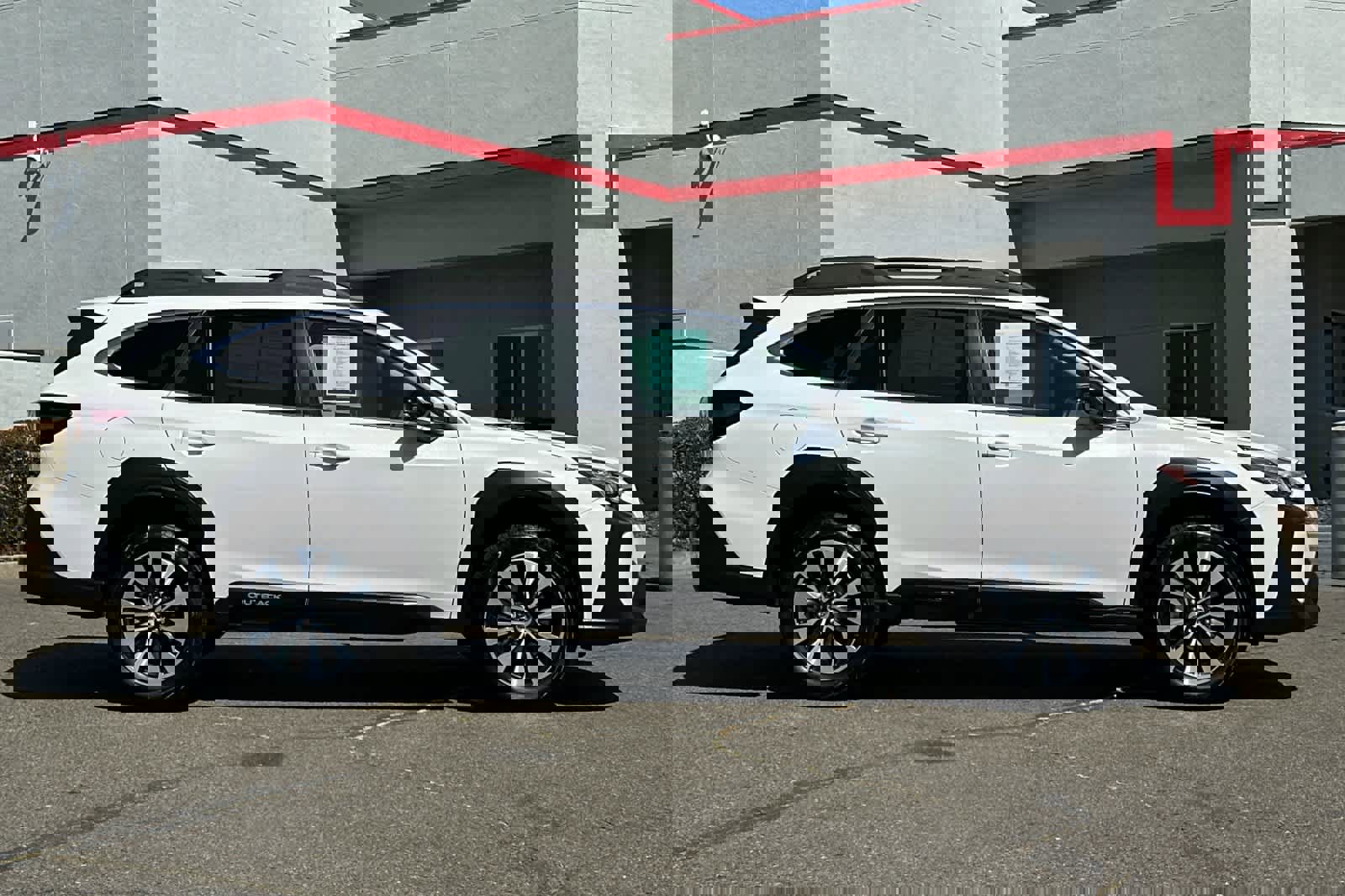 Used 2024 Subaru Outback Limited AWD/4WD image 6