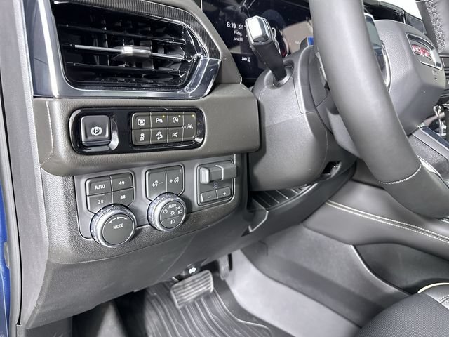 New 2026 GMC Yukon Elevation w/ Elevation Premium Package AWD/4WD image 19