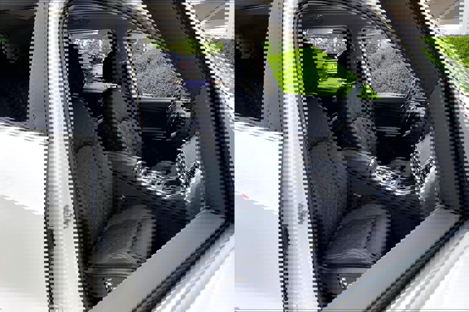 Used 2024 BMW X7 xDrive40i w/ Executive Package image 8