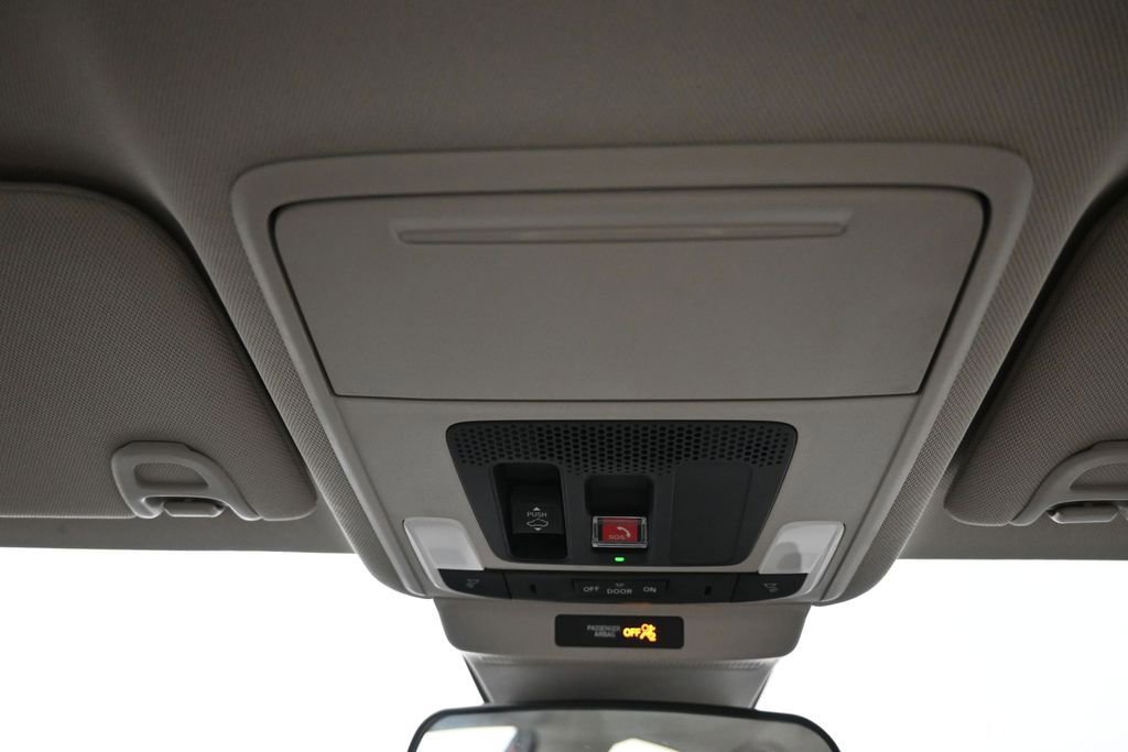 Certified 2024 Honda Accord EX image 17