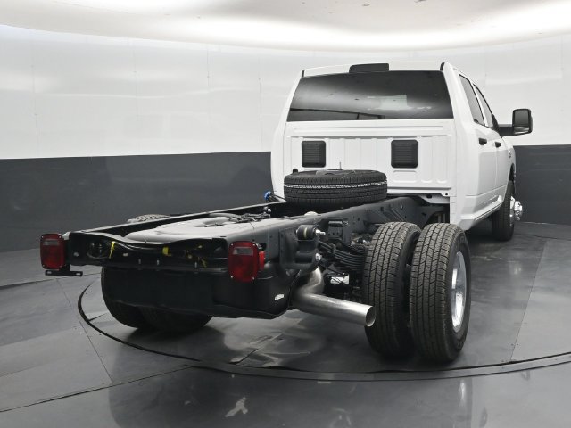 New 2026 RAM 3500 Tradesman w/ Chrome Appearance Group A AWD/4WD image 2