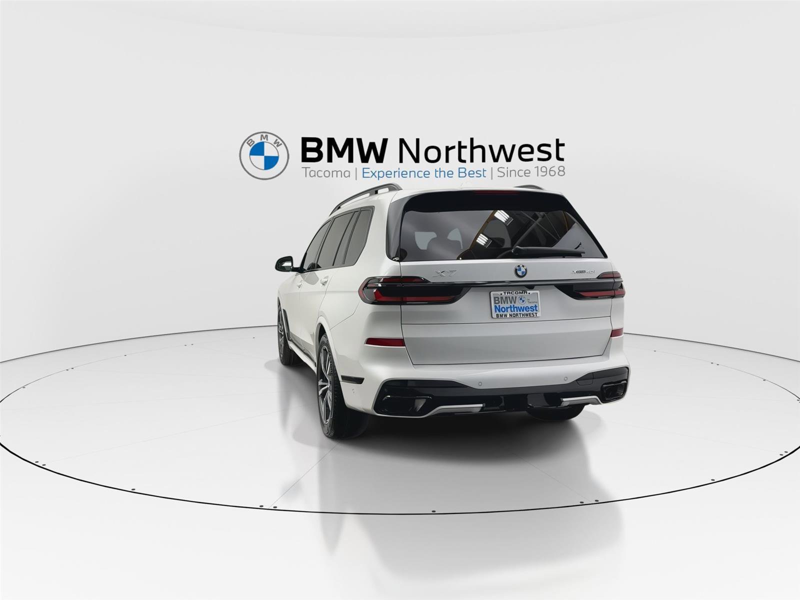 New 2026 BMW X7 xDrive40i w/ M Sport Package image 13
