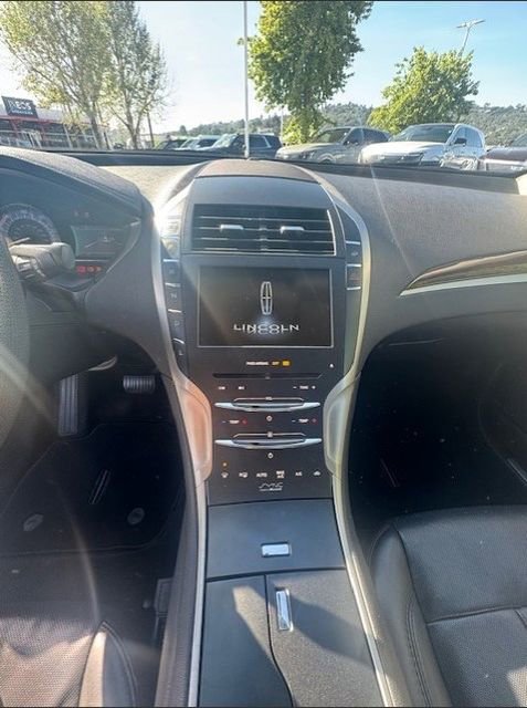 Used 2014 Lincoln MKZ Hybrid w/ Equipment Group 202A Reserve image 12