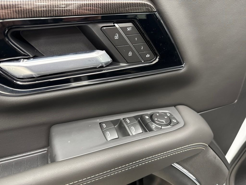 New 2026 GMC Yukon XL Elevation image 21