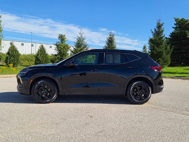 Used 2023 Chevrolet Blazer LT w/ Midnight/Sport Edition FWD image 8
