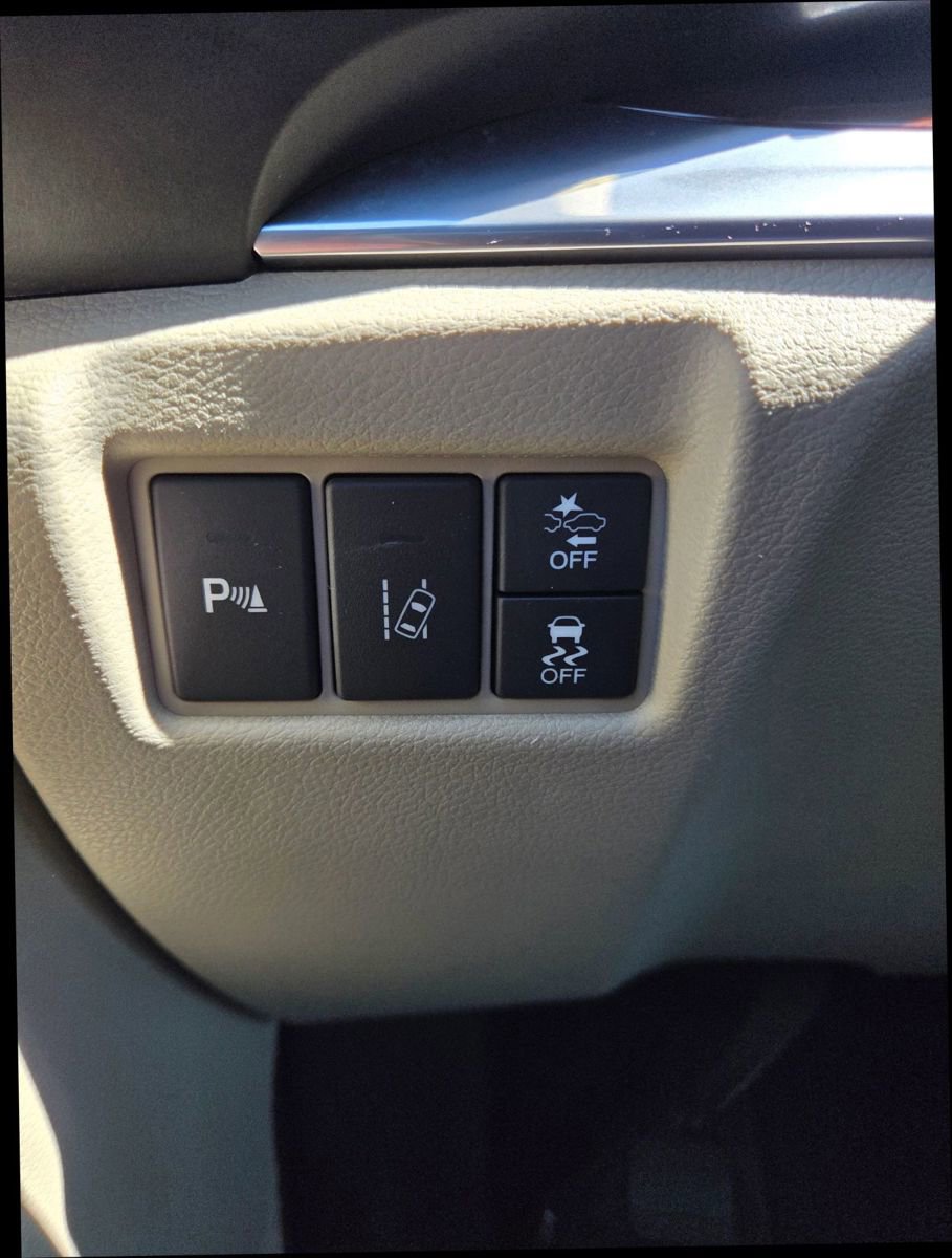 Used 2016 Acura MDX SH-AWD image 24