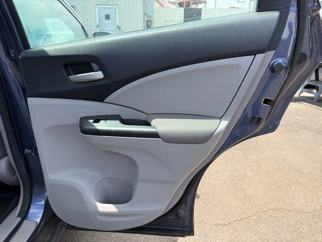 Used 2013 Honda CR-V LX image 12