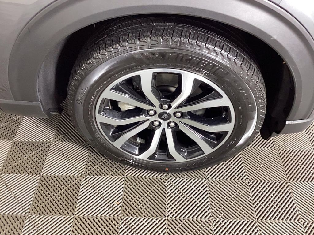 Used 2024 Ford Explorer ST image 7