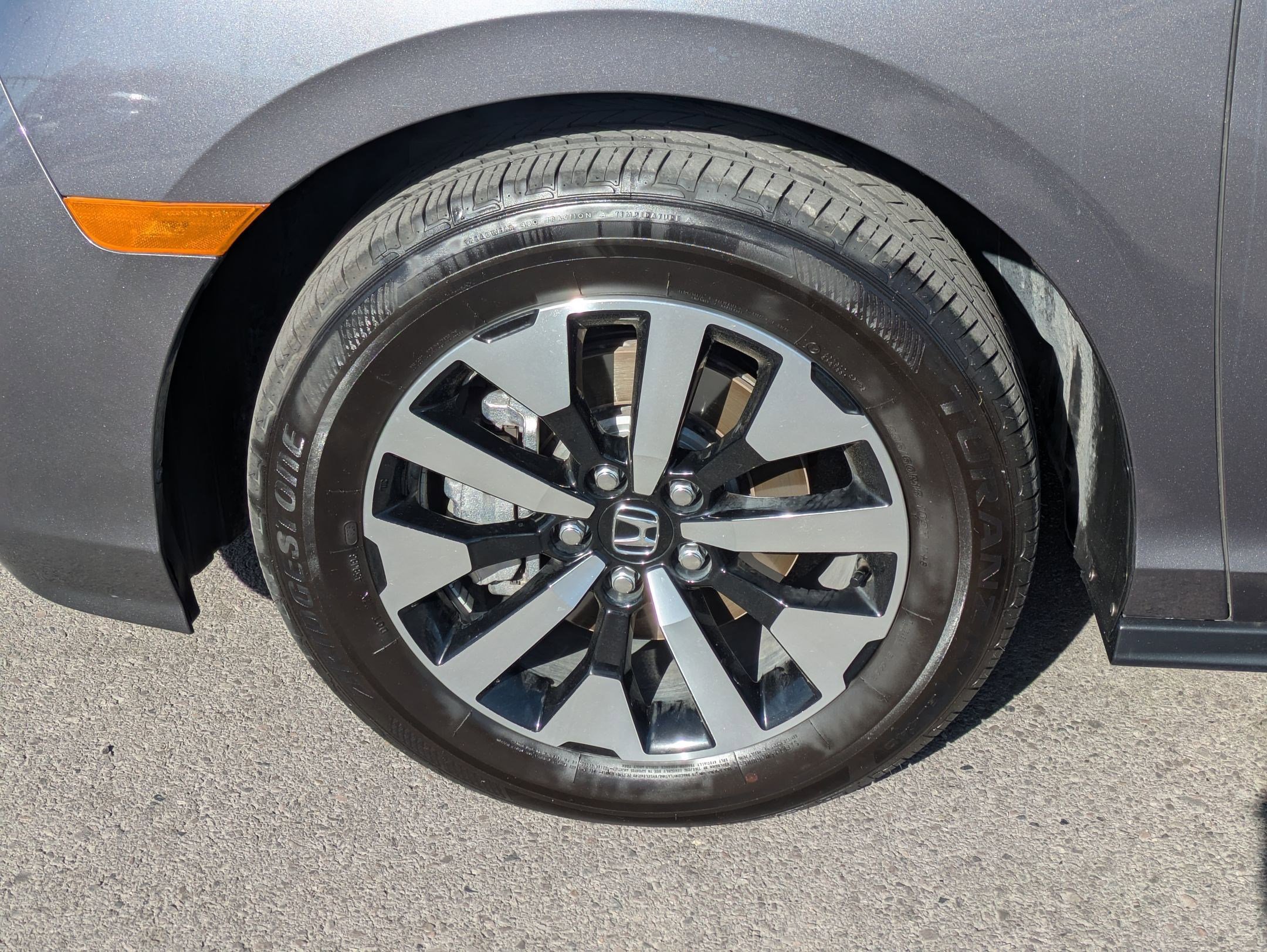 Used 2026 Honda Odyssey EX-L image 13