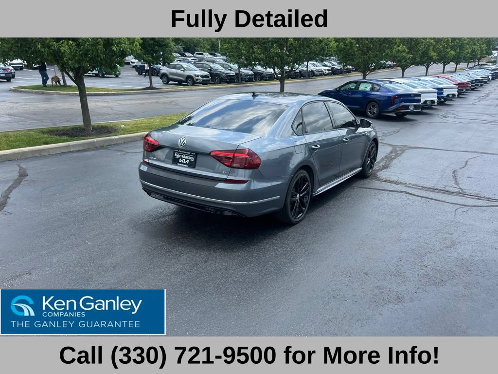 Used 2018 Volkswagen Passat 2.0T R-Line FWD image 10