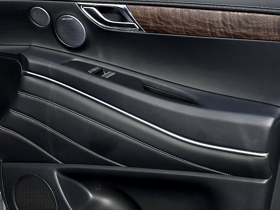 Used 2025 Genesis GV80 3.5T Prestige image 20