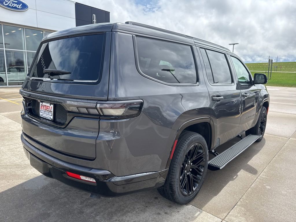 New 2026 Jeep Grand Wagoneer Limited AWD/4WD image 36