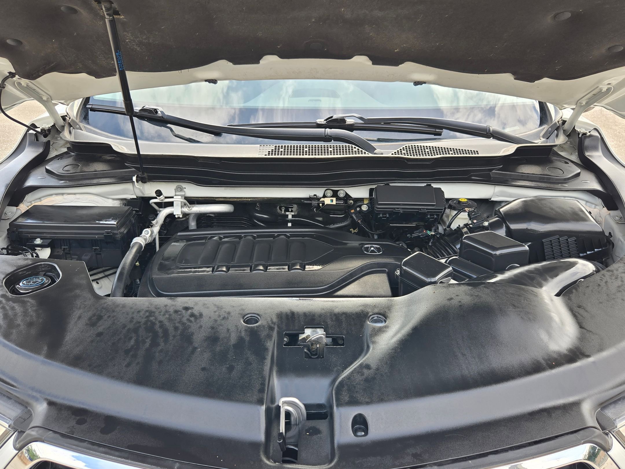 Certified 2020 Acura MDX FWD w/ Technology Package image 33