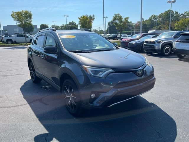 Used 2018 Toyota RAV4 SE w/ Power Extra Value Package AWD/4WD image 4