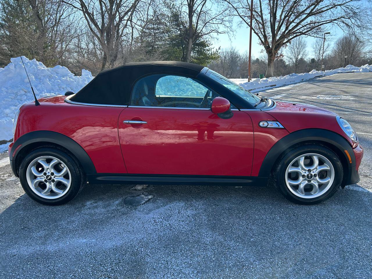 Used 2012 MINI Cooper Roadster S image 4
