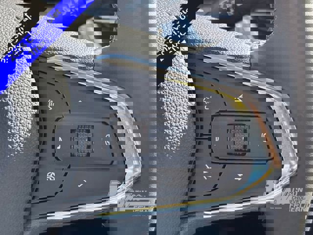 New 2026 Chevrolet Trax LT image 15