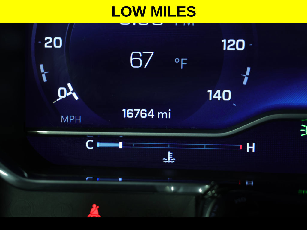 Used 2023 Chevrolet Silverado 1500 LT AWD/4WD image 3
