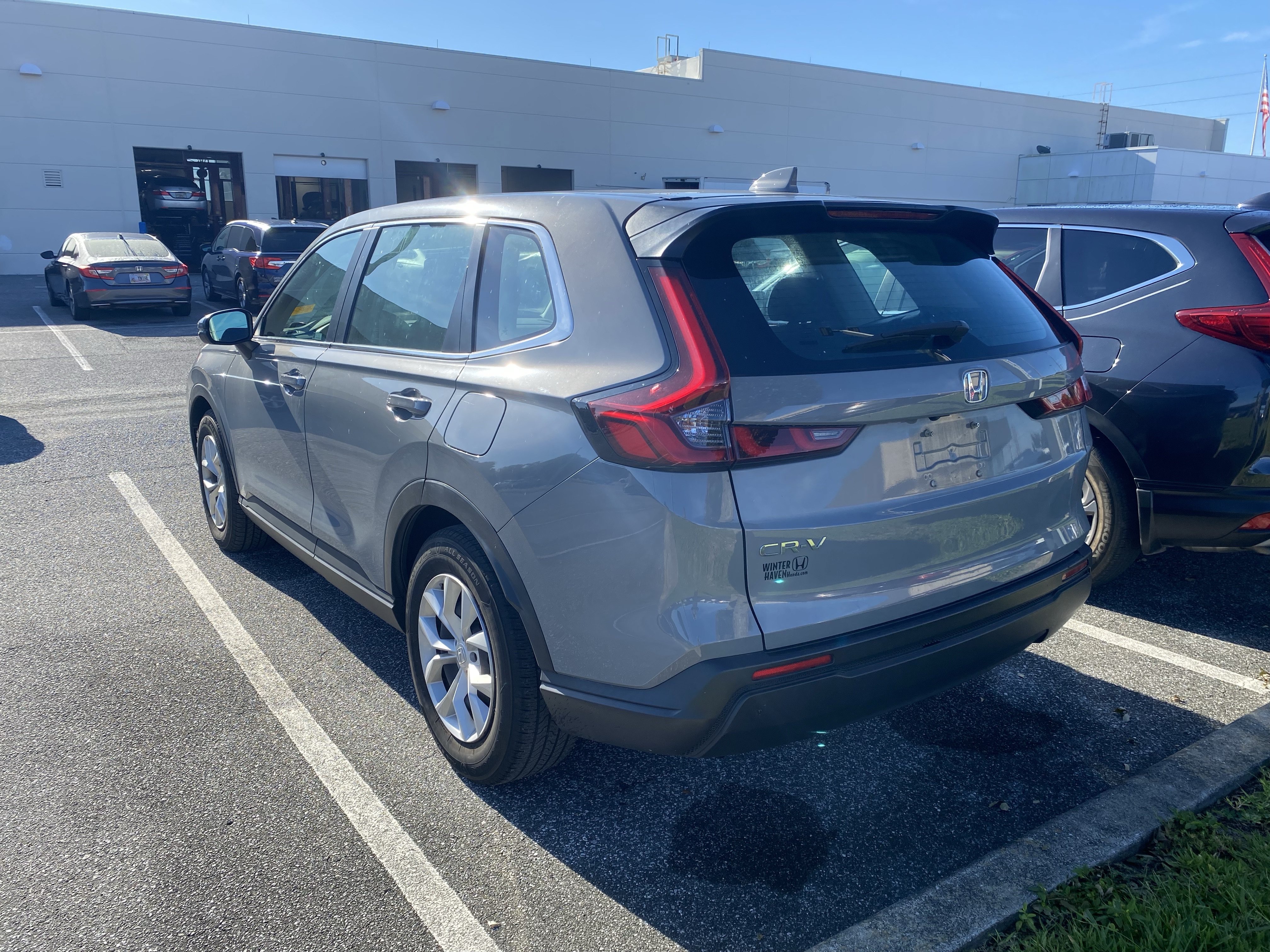 Used 2024 Honda CR-V LX image 10
