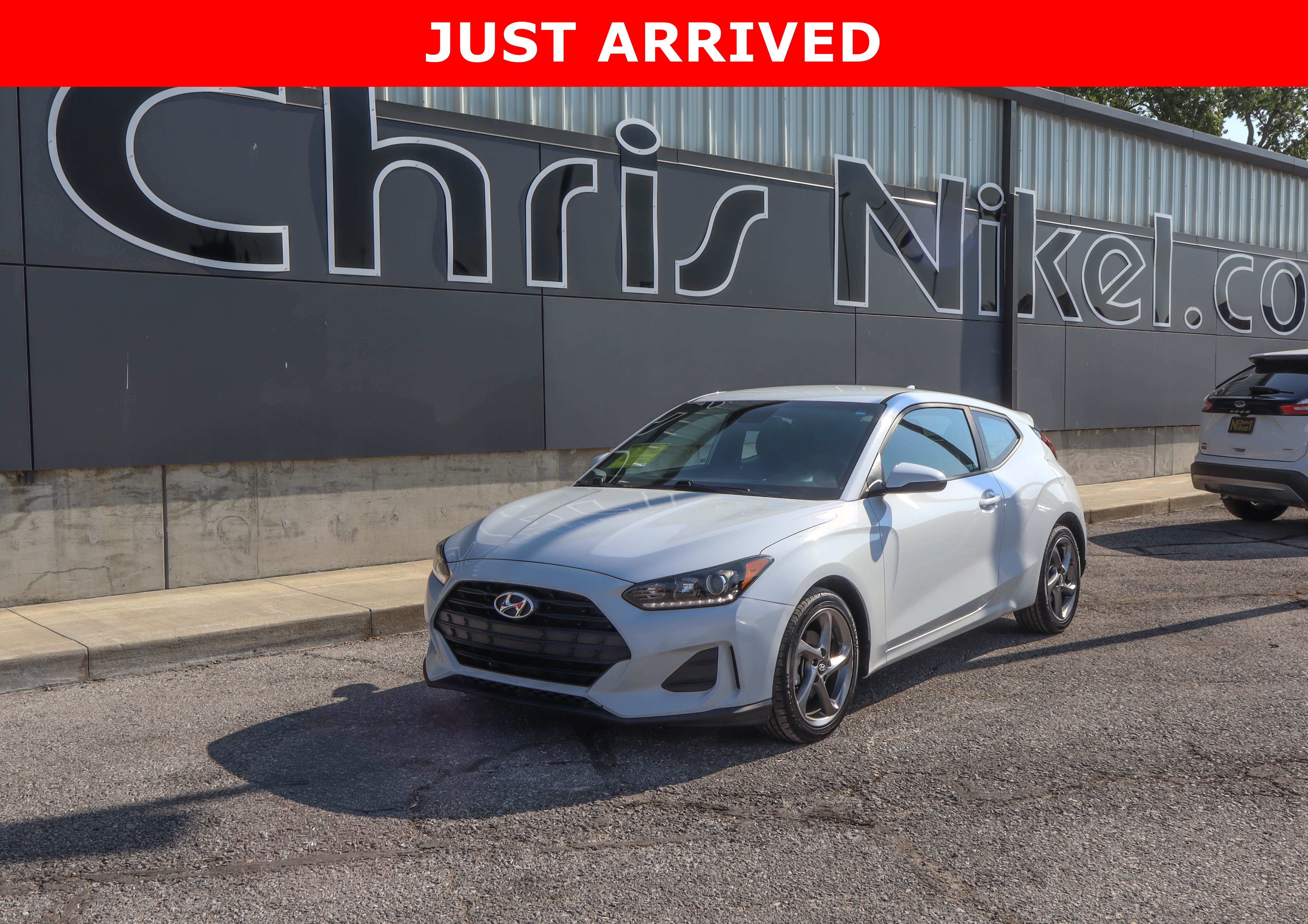 Used 2019 Hyundai Veloster 2.0 FWD image 1