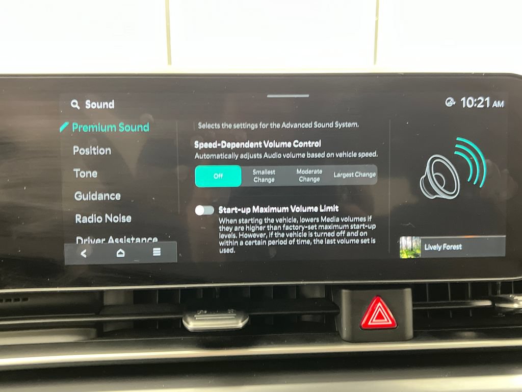 Used 2025 Kia Carnival FWD image 73