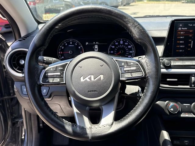 Used 2023 Kia Forte LXS FWD image 18