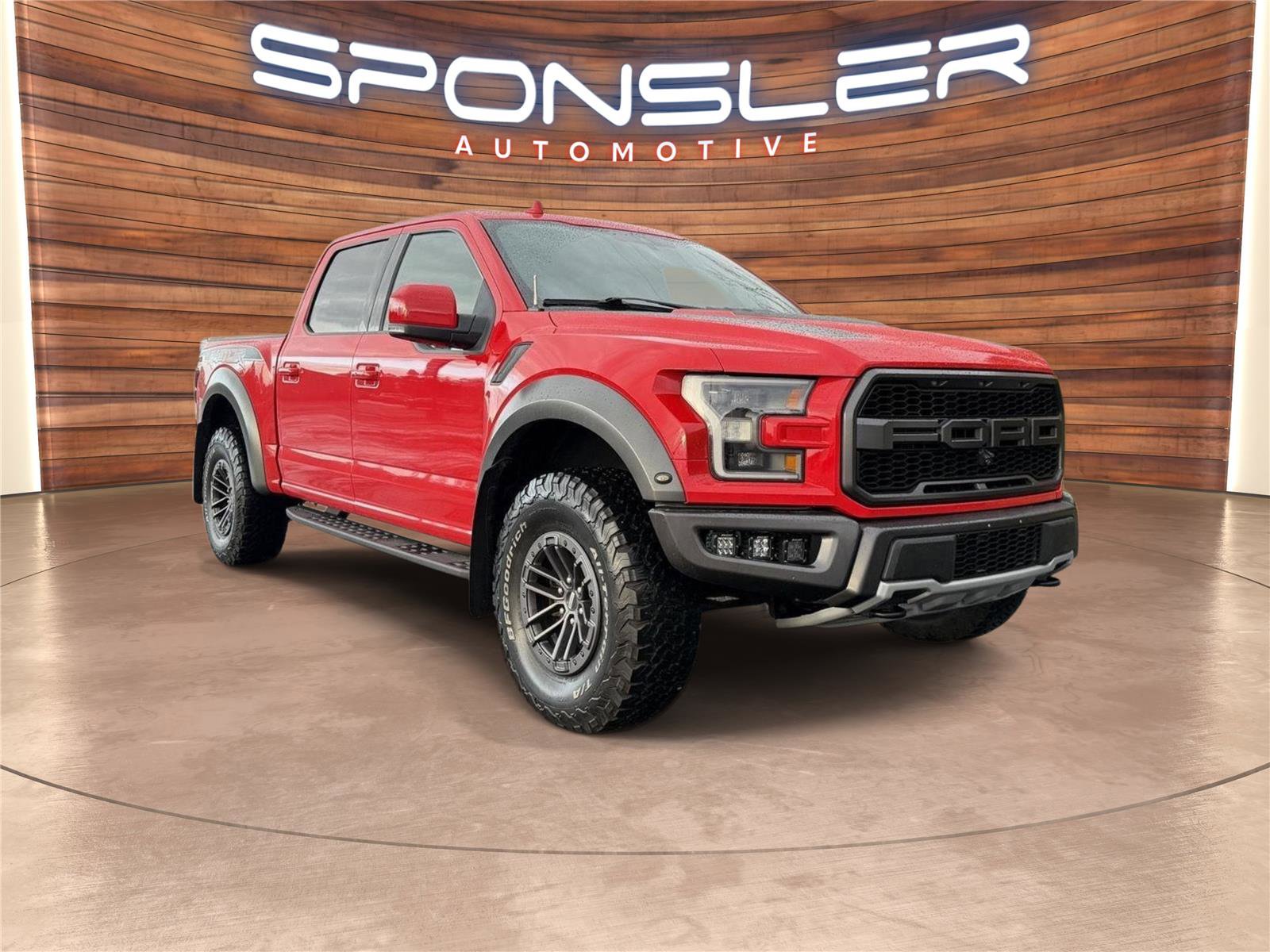 Used 2019 Ford F150 Raptor w/ Equipment Group 802A Luxury image 7