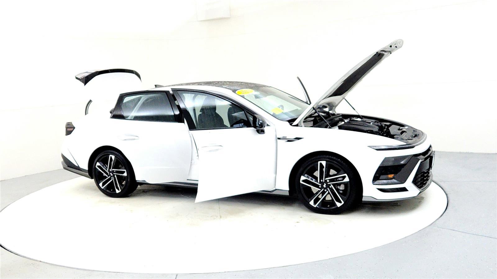 Used 2025 Hyundai Sonata N Line image 12