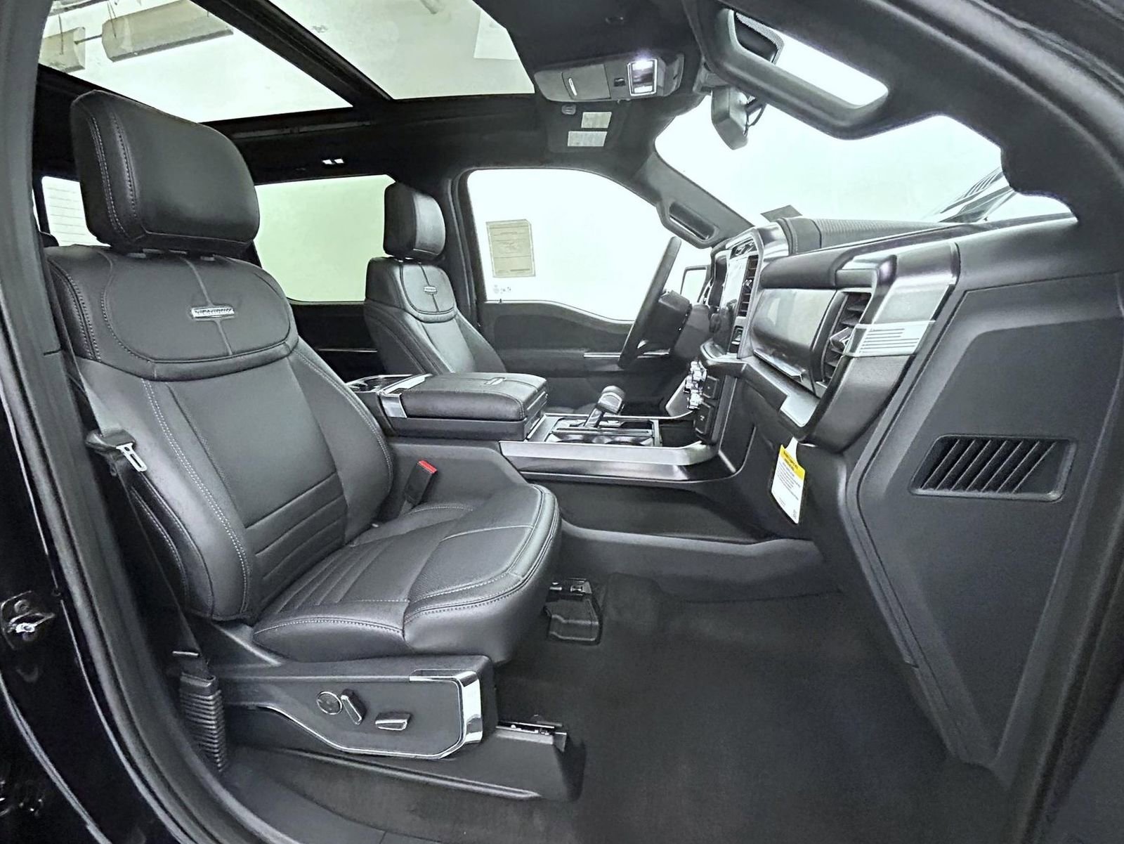 New 2026 Ford F150 Platinum AWD/4WD image 16