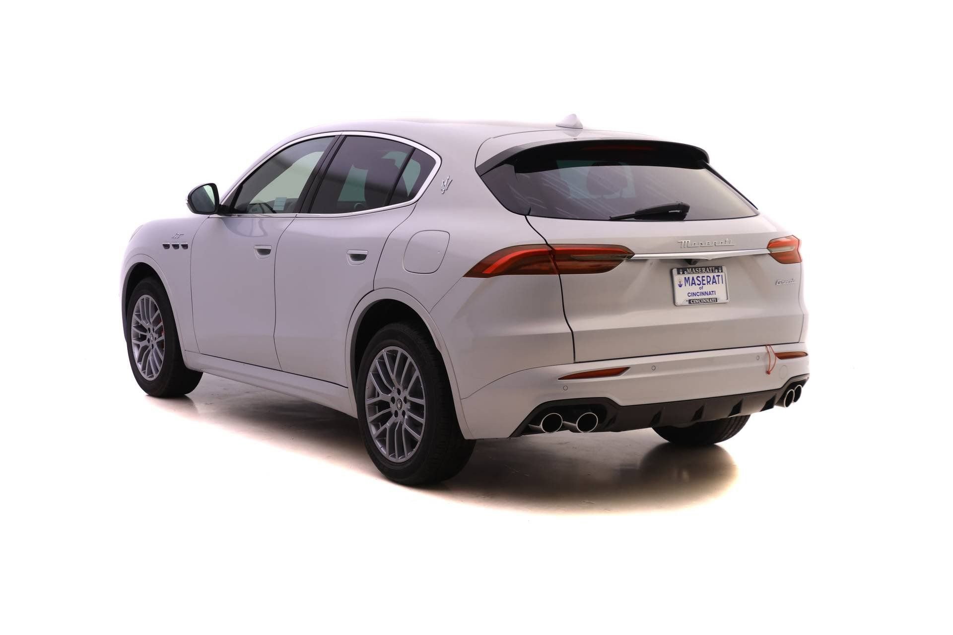 New 2024 Maserati Grecale GT image 5