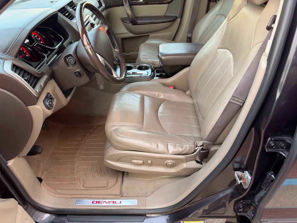 Used 2016 GMC Acadia Denali AWD/4WD image 19