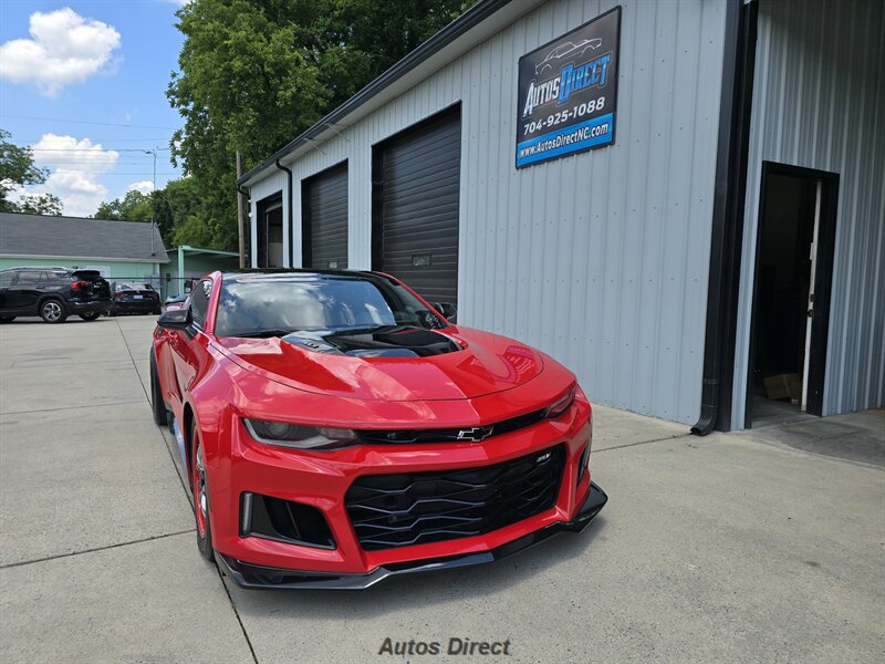 Used 2017 Chevrolet Camaro ZL1 RWD image 22
