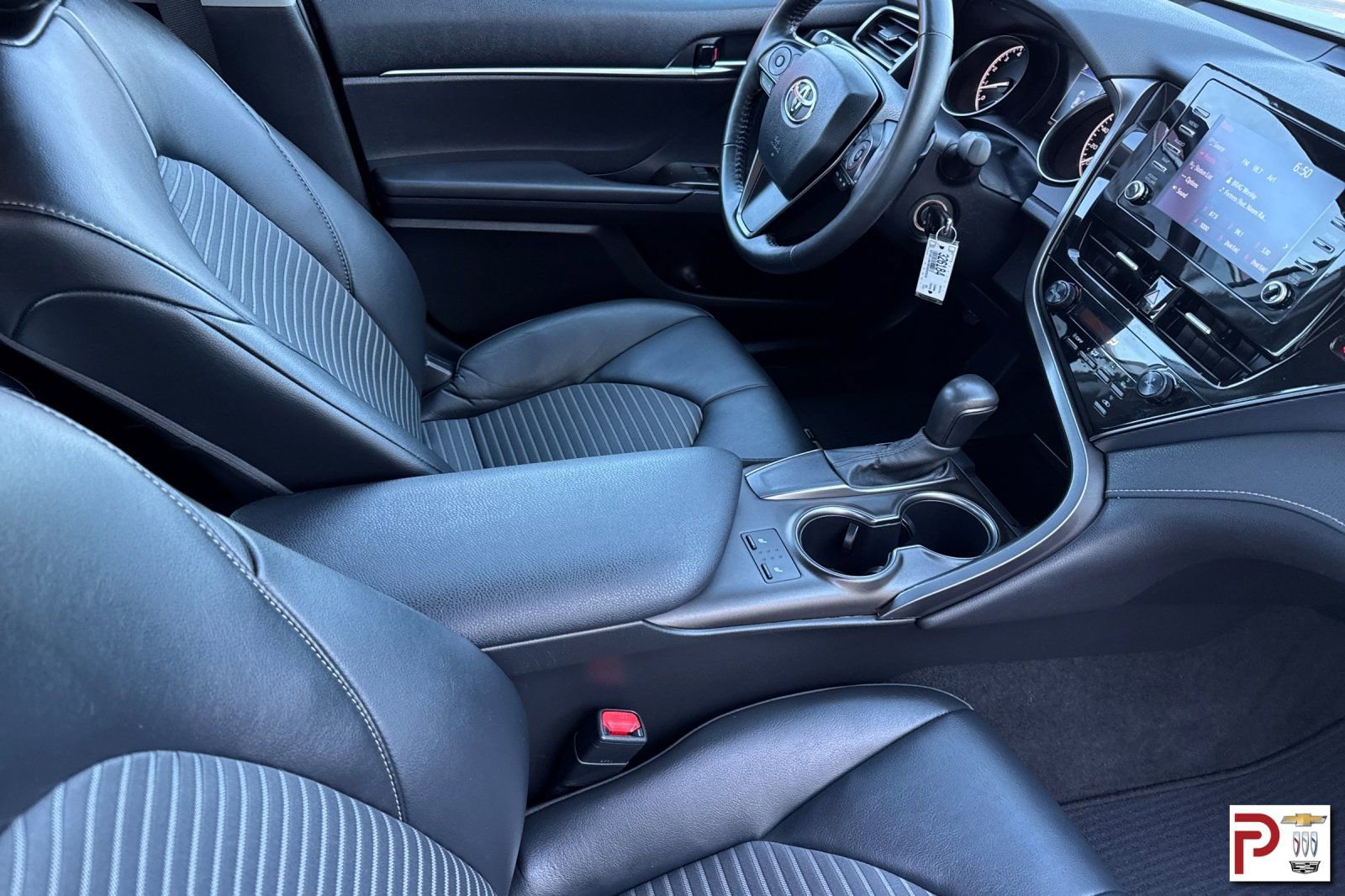Used 2024 Toyota Camry SE FWD image 18