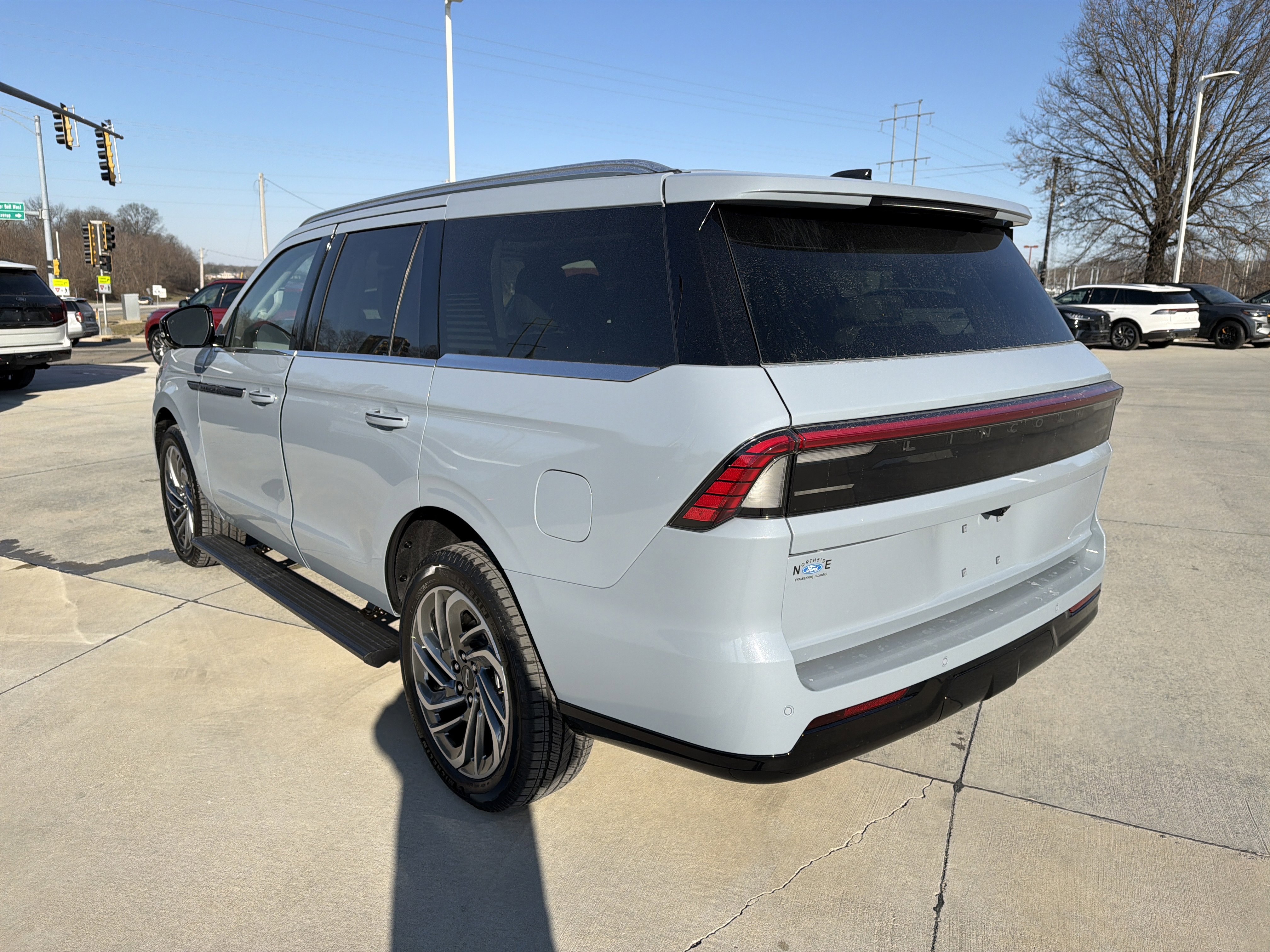 New 2026 Lincoln Navigator Reserve image 5