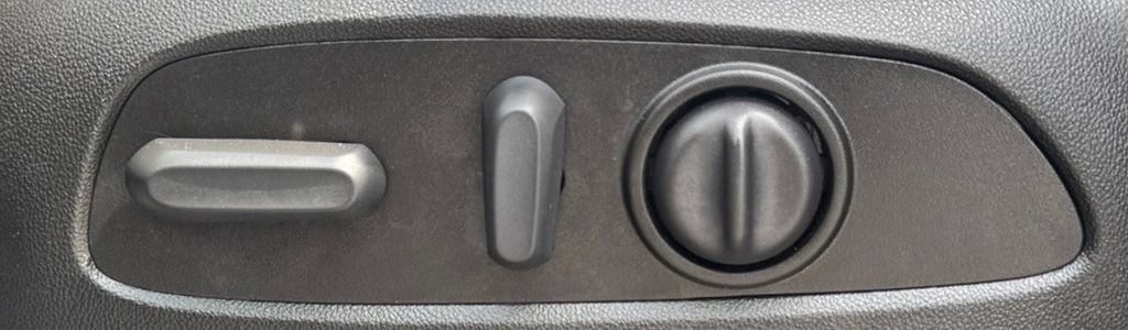 Used 2023 Chevrolet Traverse LT w/ LPO, Floor Liner Package AWD/4WD image 23