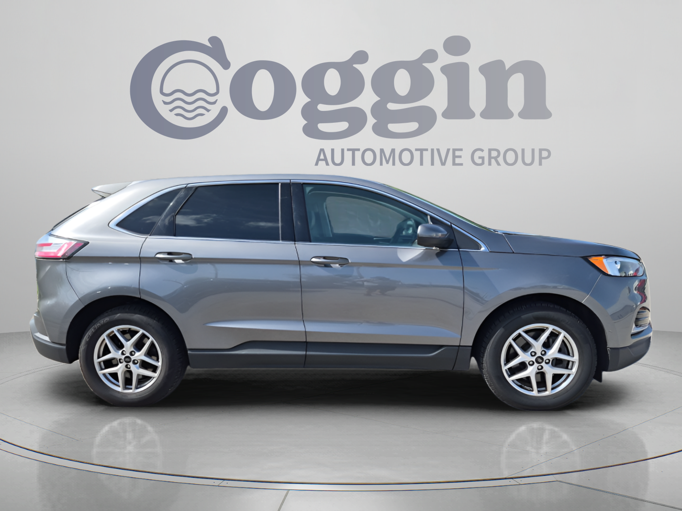 Used 2024 Ford Edge SEL AWD/4WD image 7