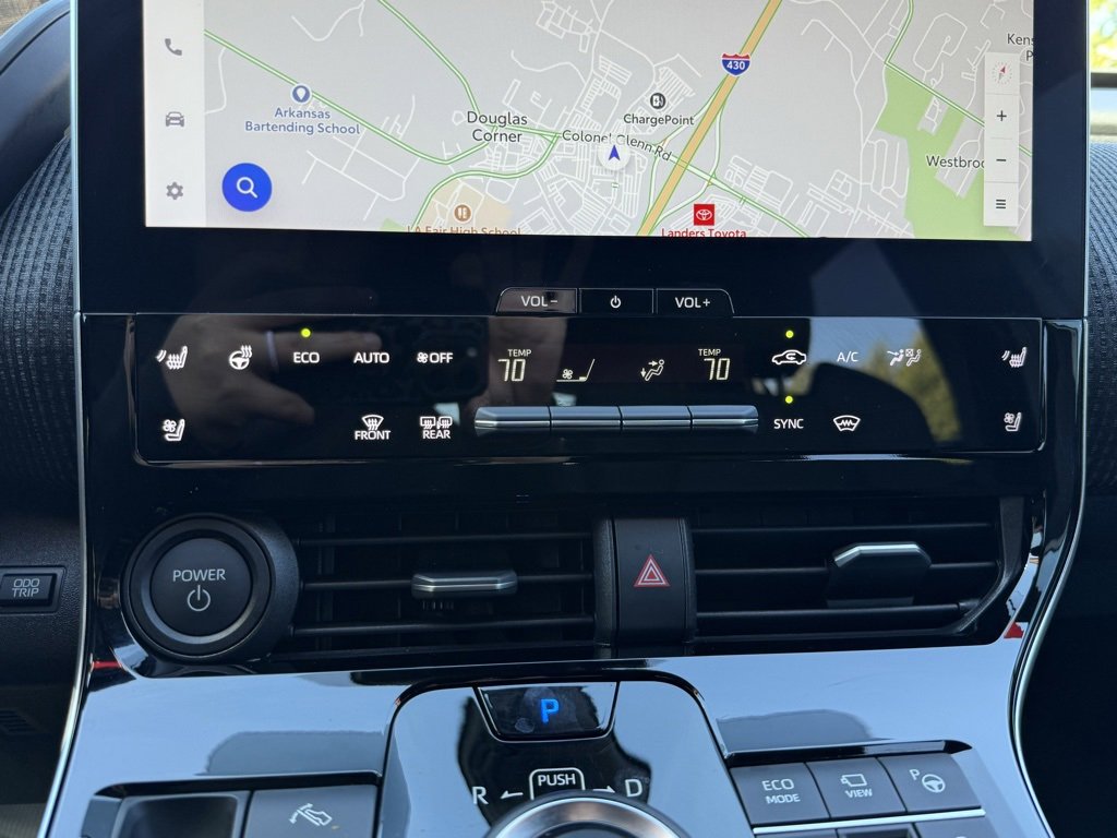 Used 2024 Toyota bZ4X Limited image 26