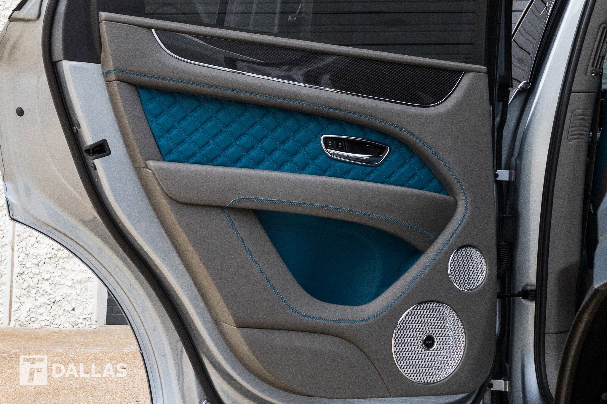 Used 2022 Bentley Bentayga Speed image 29