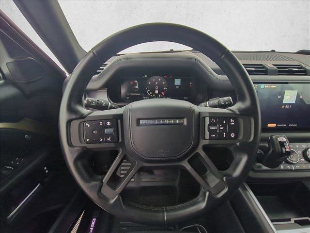 Certified 2025 Land Rover Defender 130 X image 30