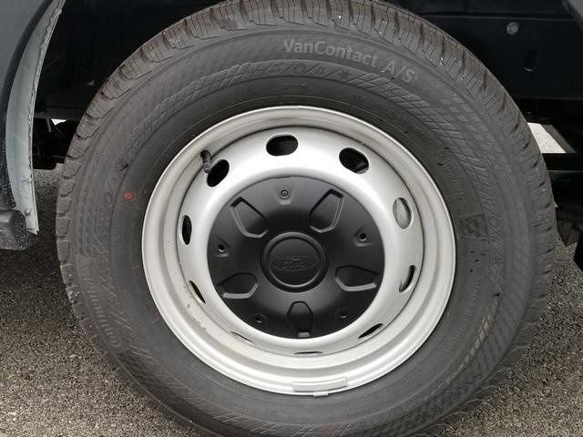 New 2025 Ford Transit 250 Low Roof image 27