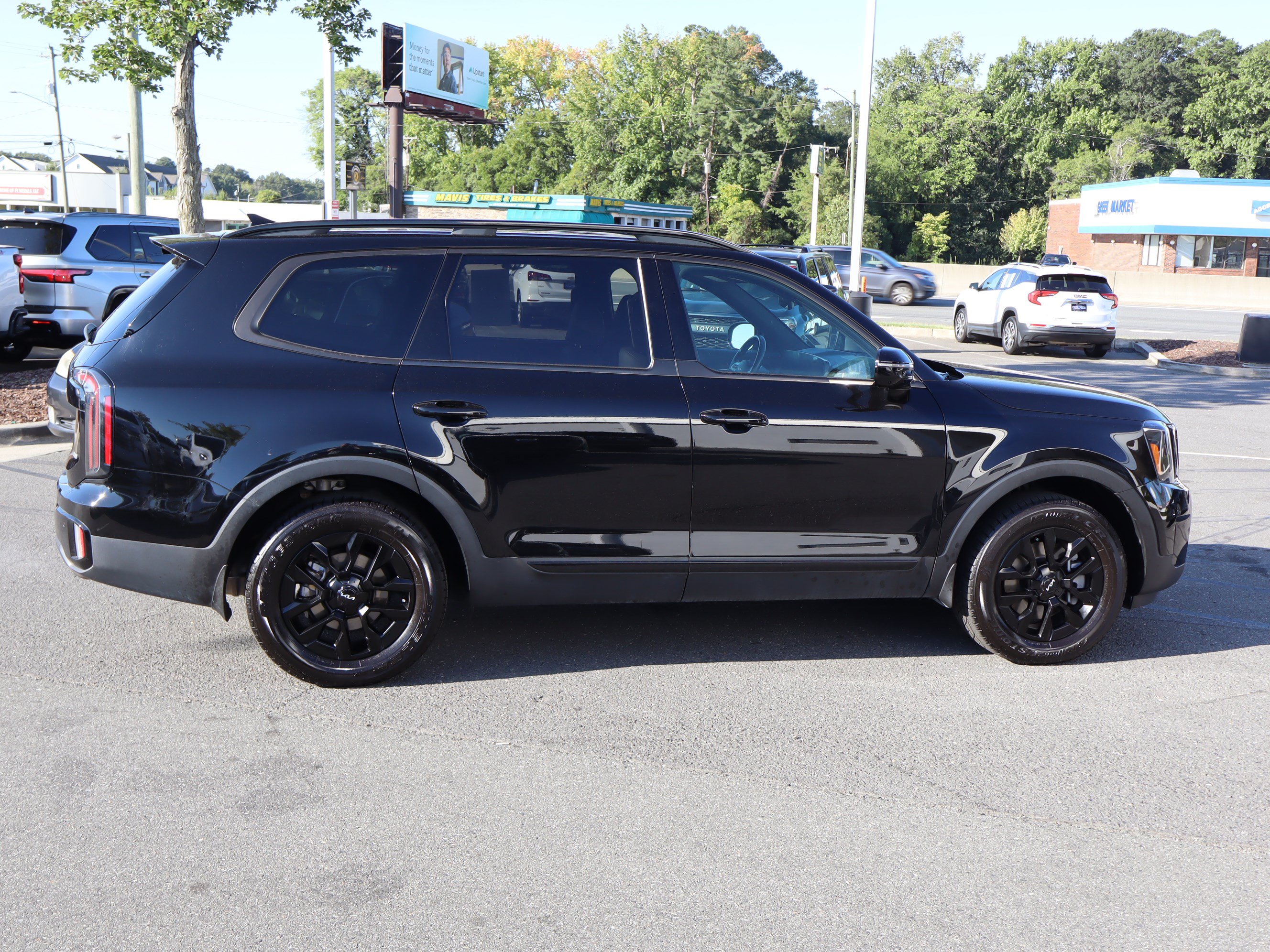 Used 2024 Kia Telluride SX Prestige X-Pro AWD/4WD image 11