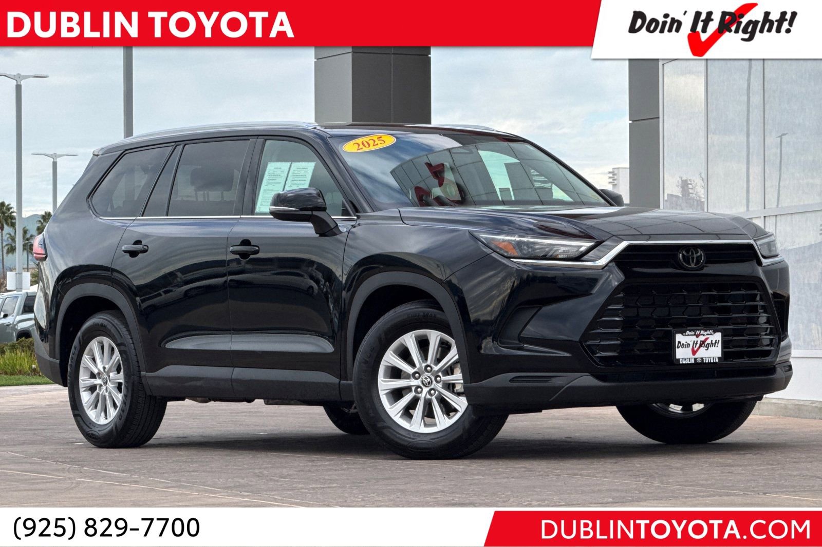 Certified 2025 Toyota Grand Highlander AWD image 1