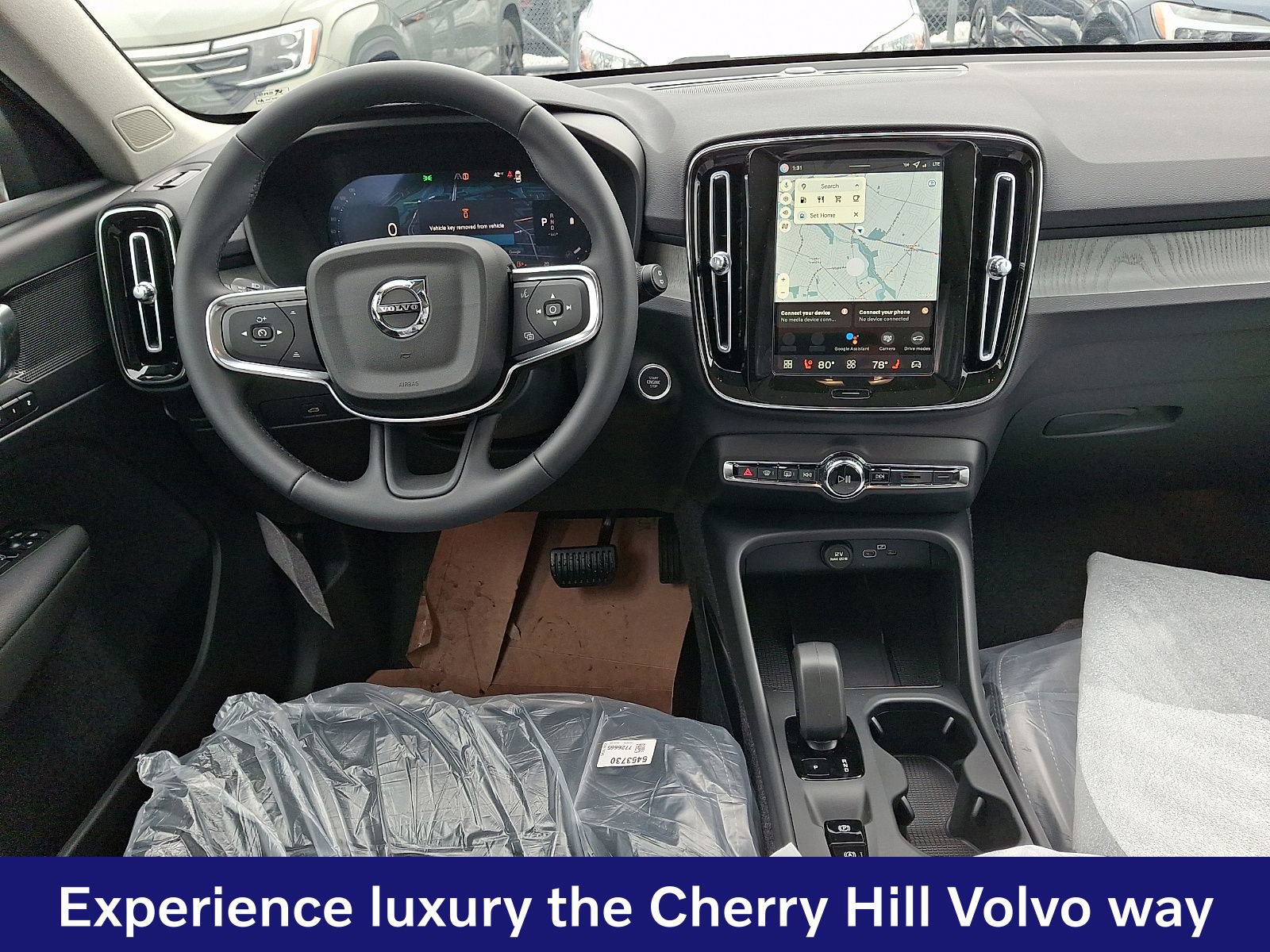 New 2026 Volvo XC40 B5 Core w/ Protection Package Premier AWD/4WD image 8