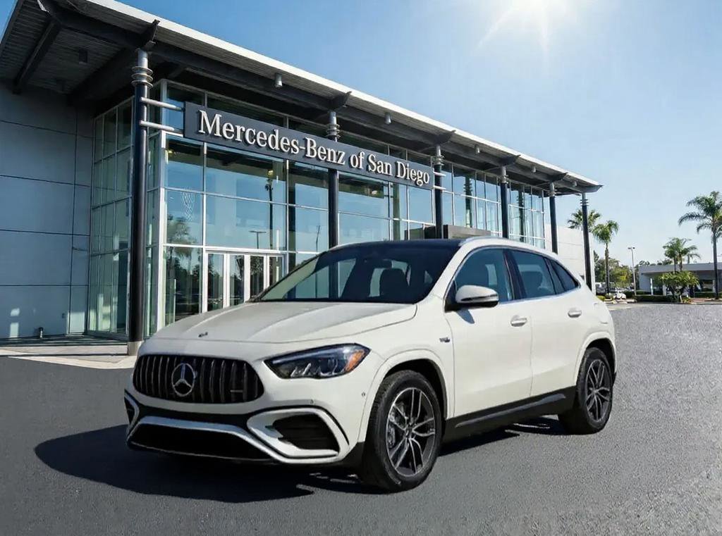 New 2026 Mercedes-Benz GLA 35 AMG 4MATIC video 1