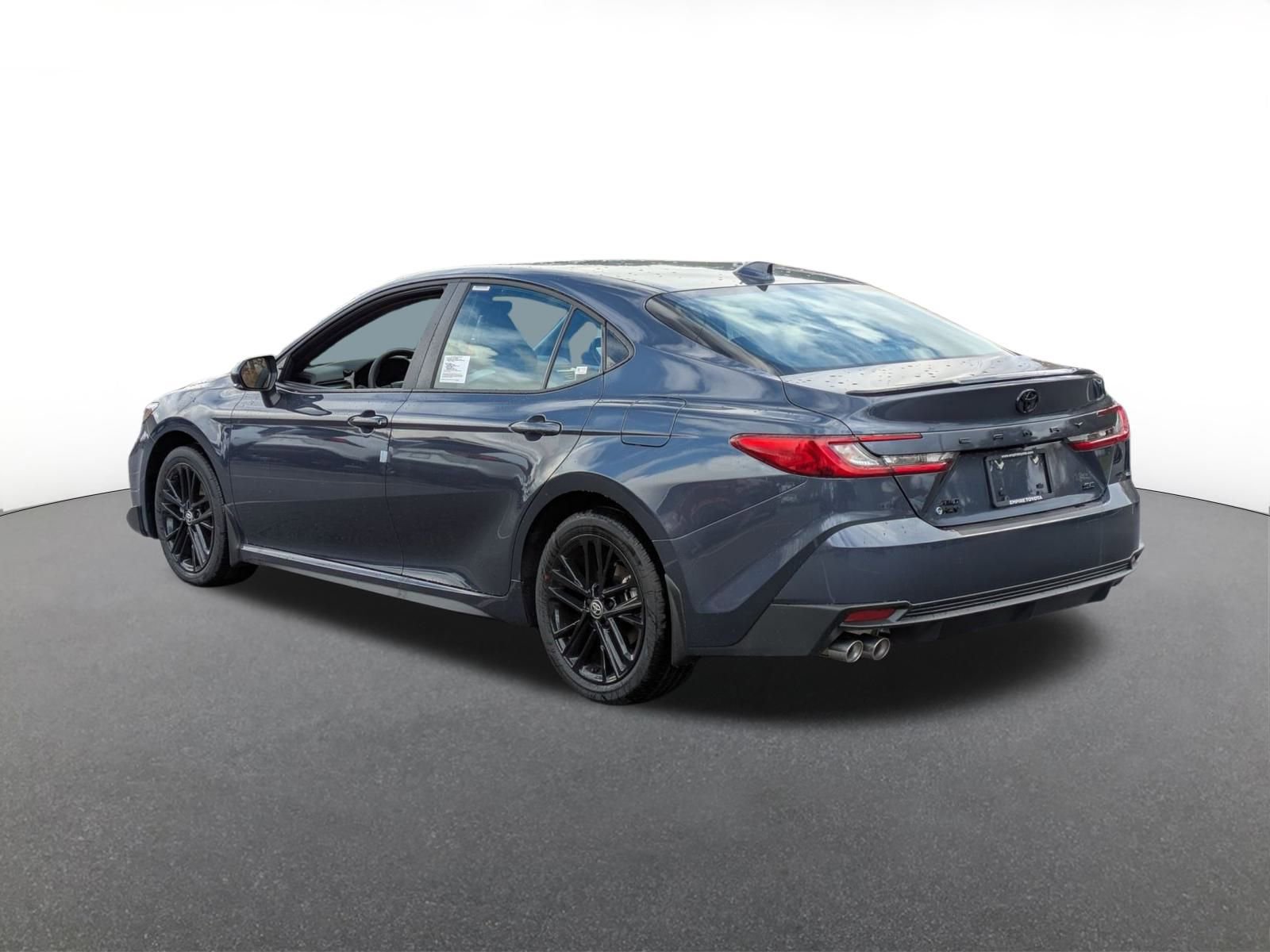 New 2026 Toyota Camry Hybrid image 3