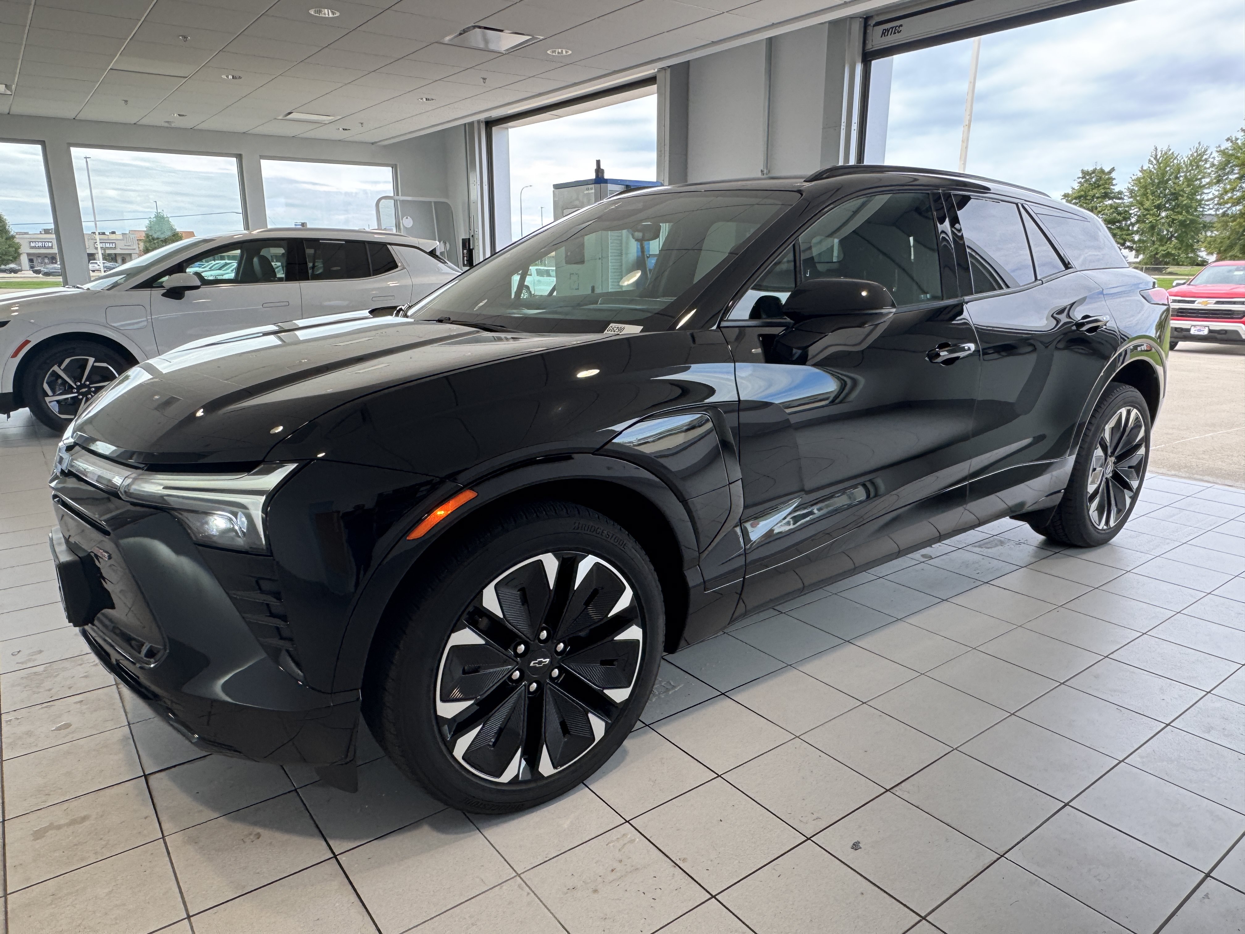 Used 2024 Chevrolet Blazer EV RS AWD/4WD image 11