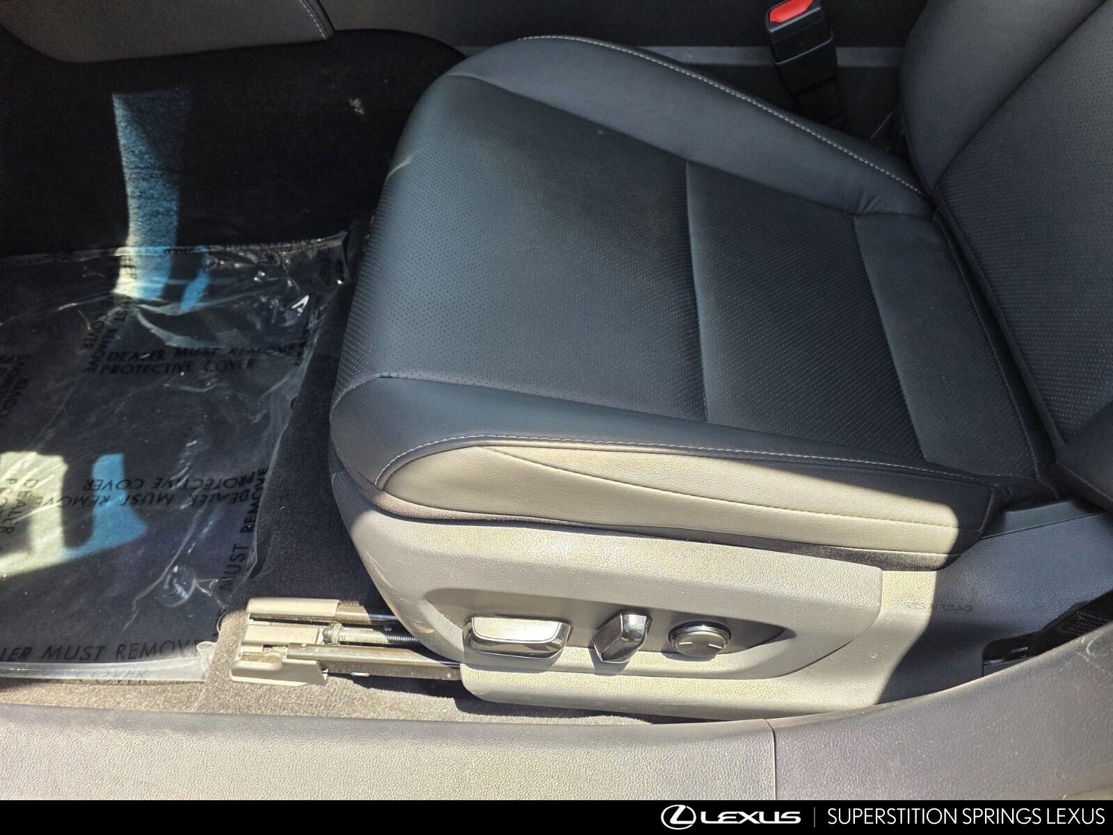 Certified 2025 Lexus ES 350 w/ Accessory Package (Z2) FWD image 16