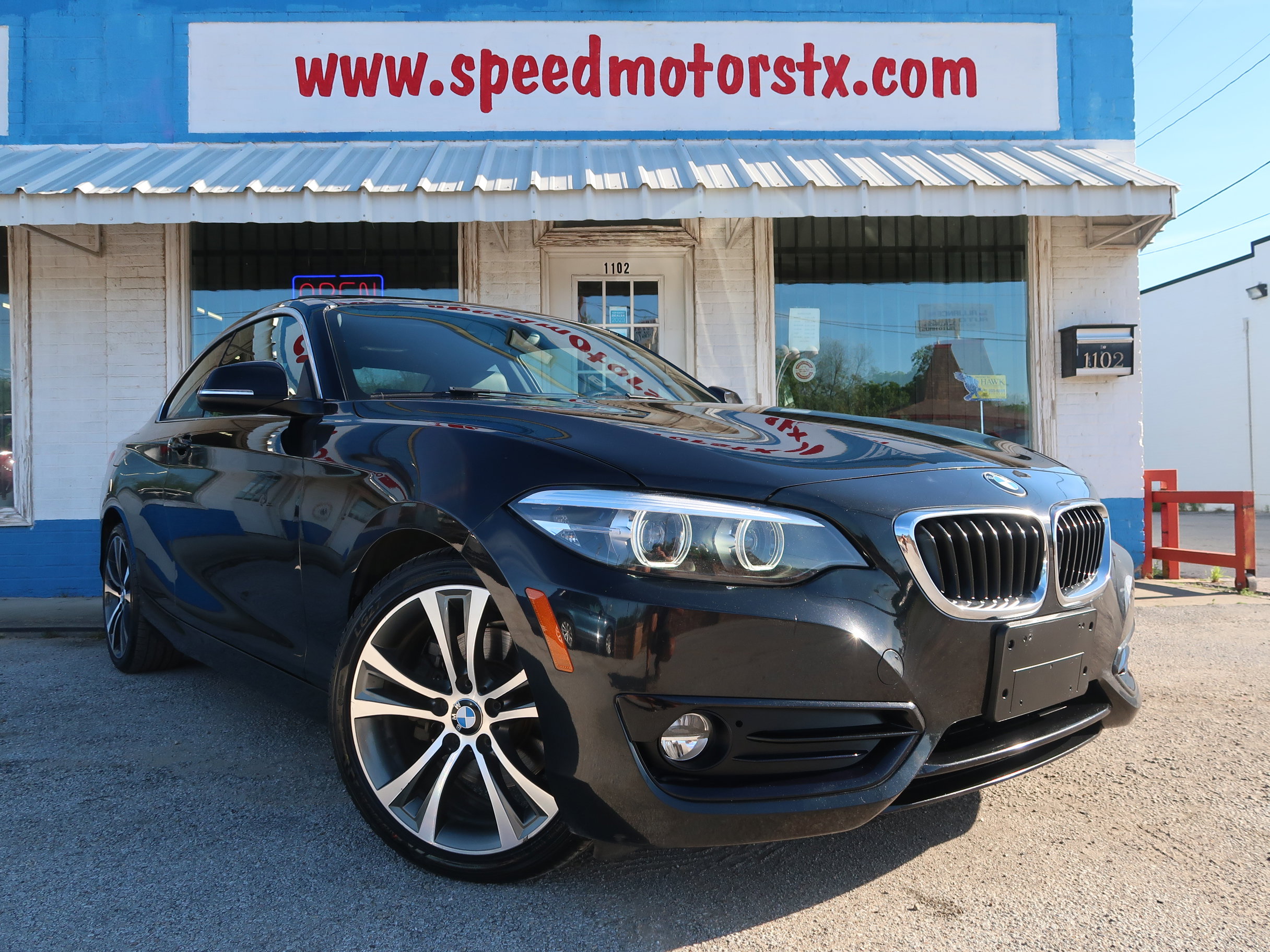 Used 2018 BMW 230i Coupe image 2