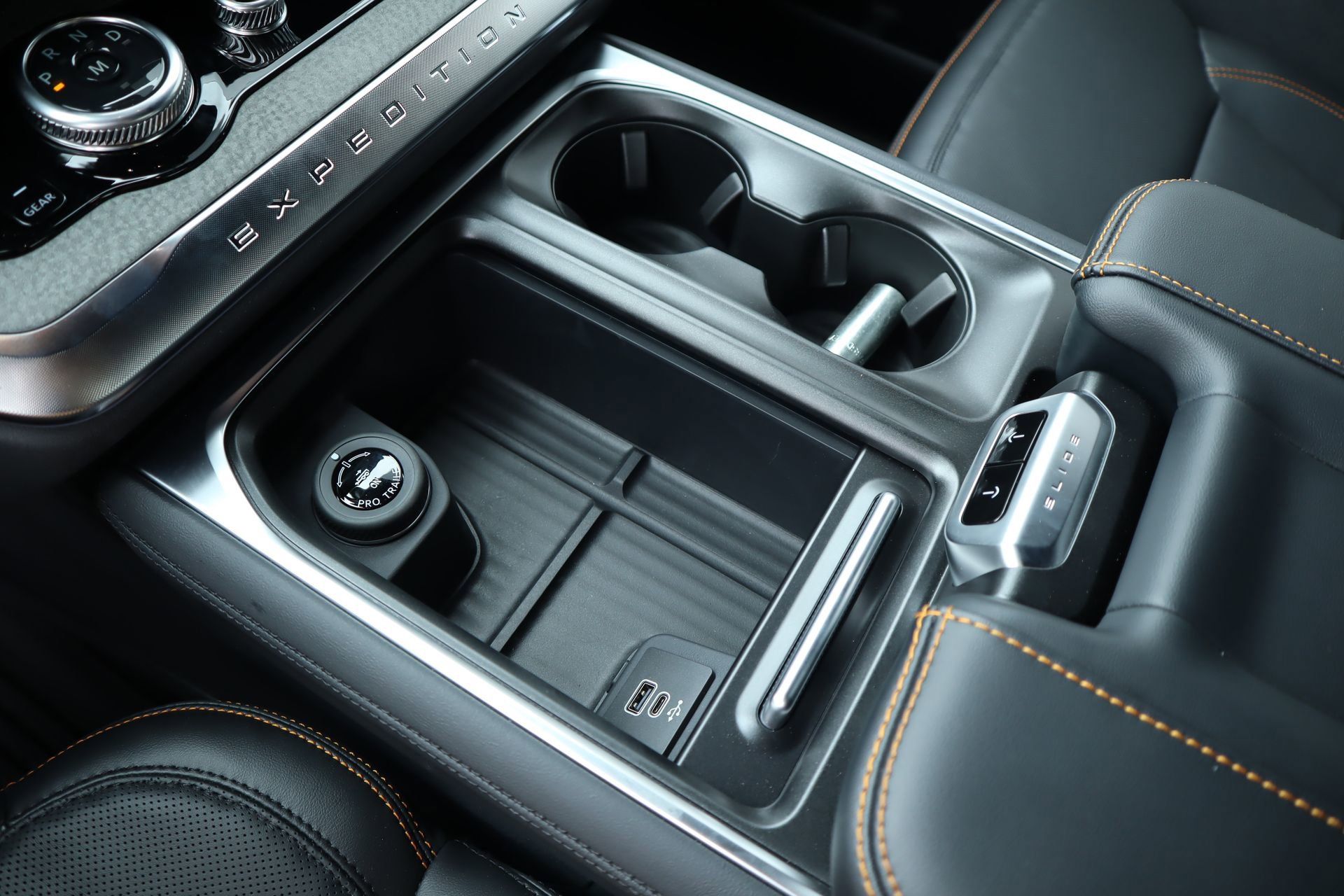 New 2026 Ford Expedition Tremor image 10