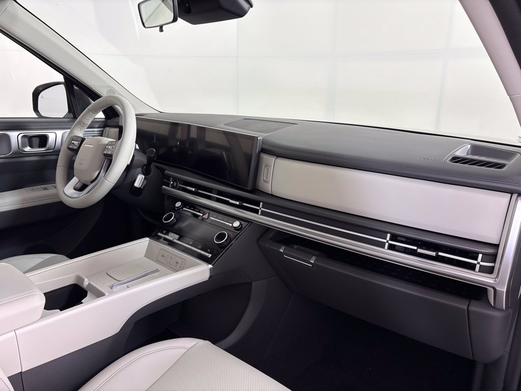 New 2027 Hyundai Santa Fe SEL FWD image 13